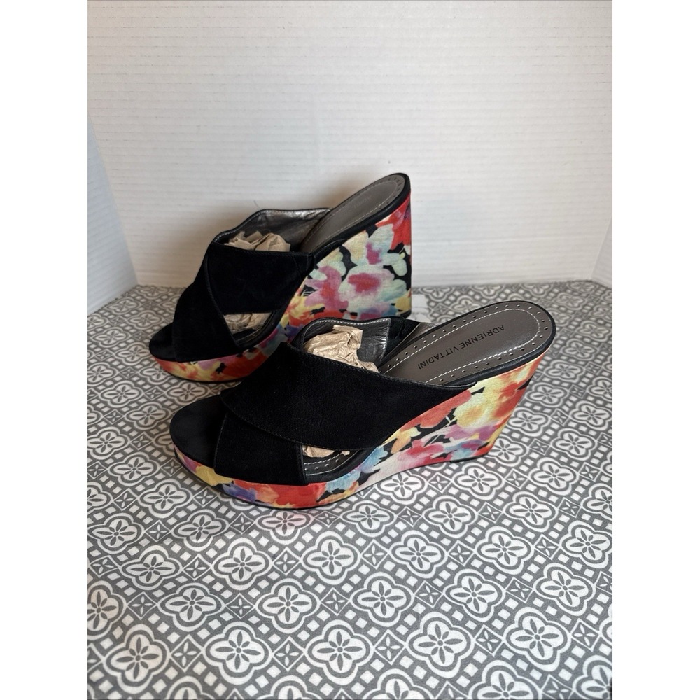 Adrienne Vittadini Womens Wedge Sandal Platform Floral Print Wide Cross Sz9 4.5"